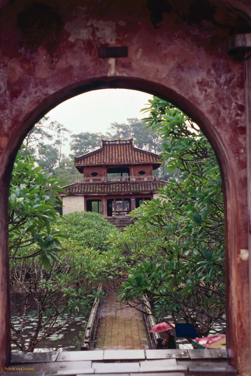 Vietnam 1994-109 Hué 