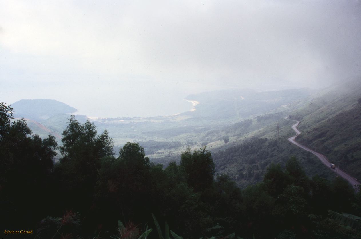 Vietnam 1994-136 col des Nuages 