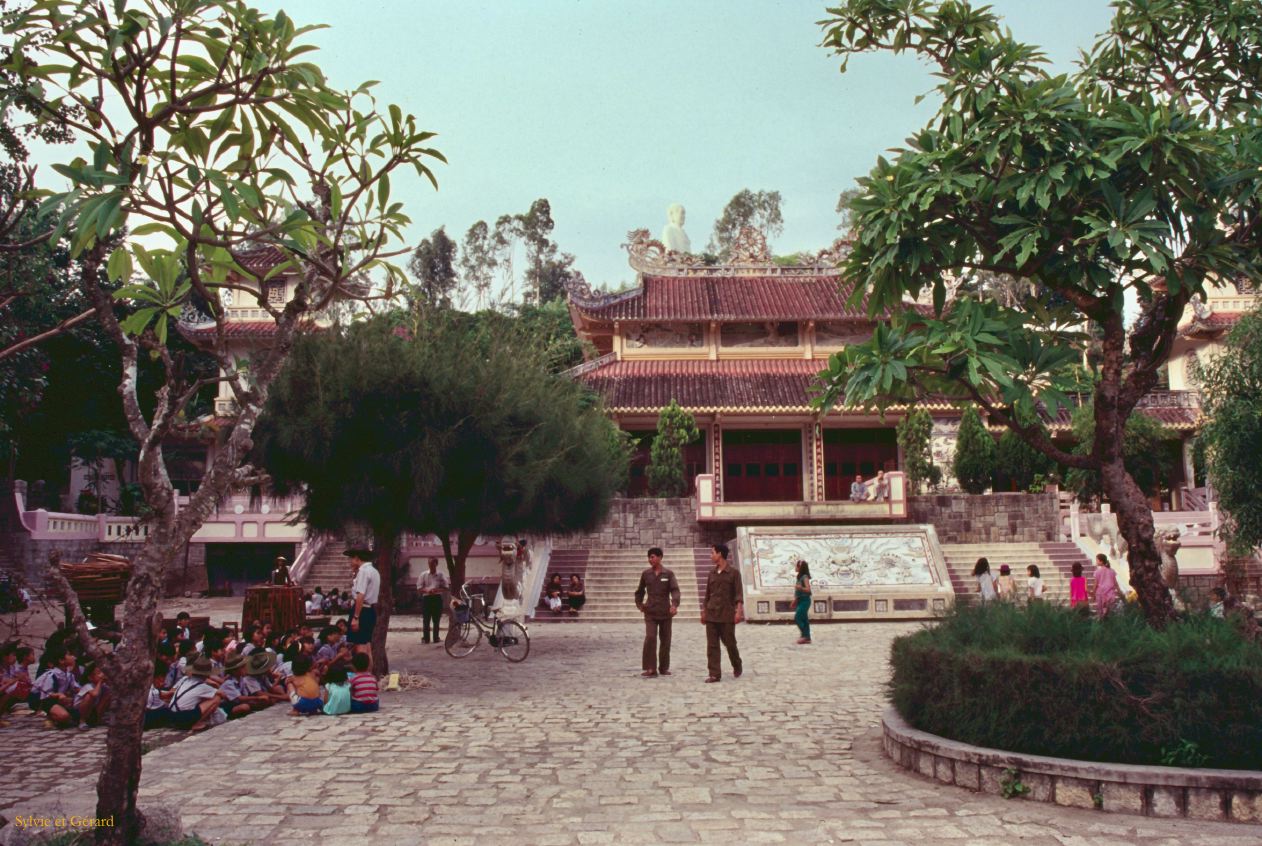 Vietnam 1994-186 Nha Trang sites Chams 