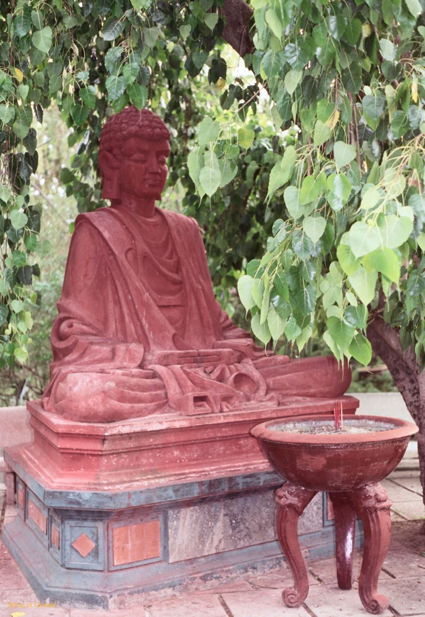 Vietnam 1994-189 Nha Trang sites Chams 