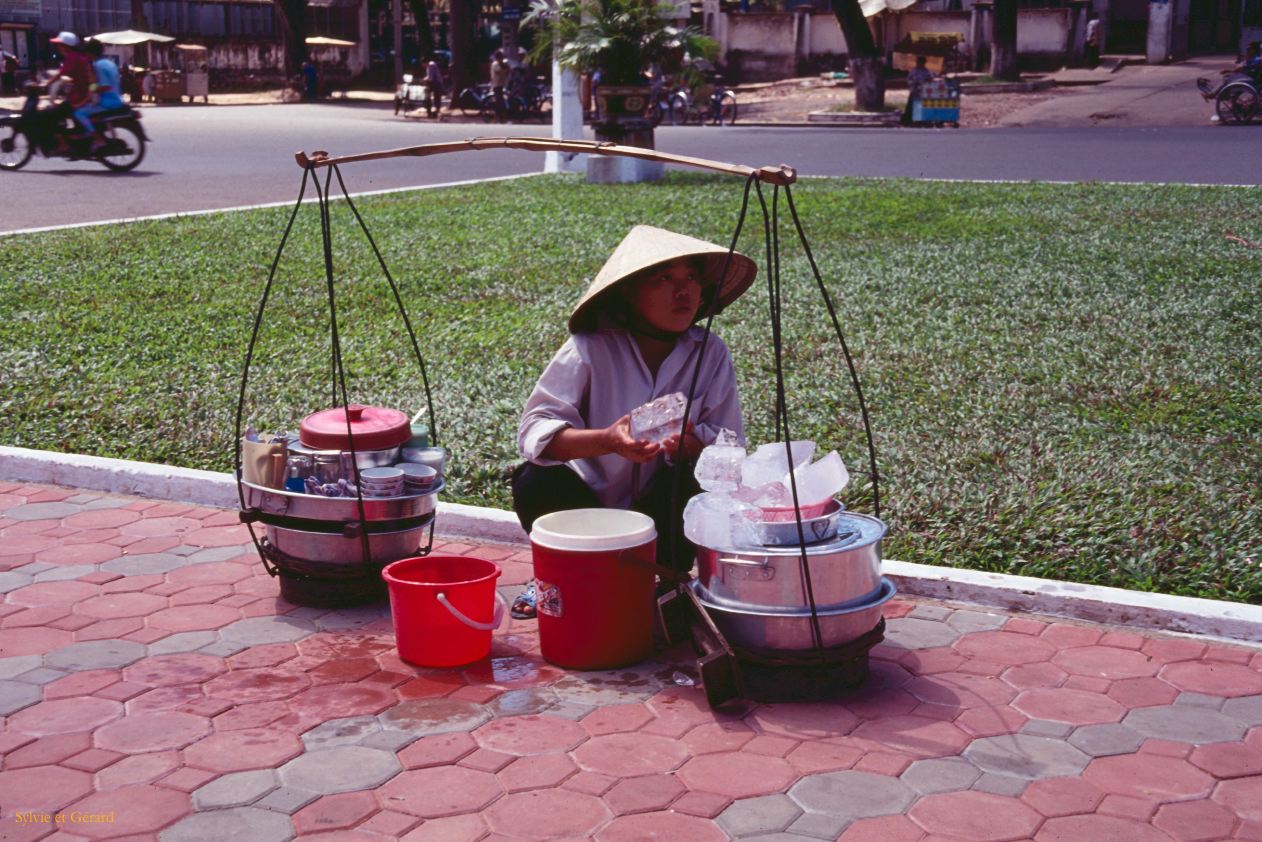 Vietnam 1994-282 Ho-Chin-Minh 