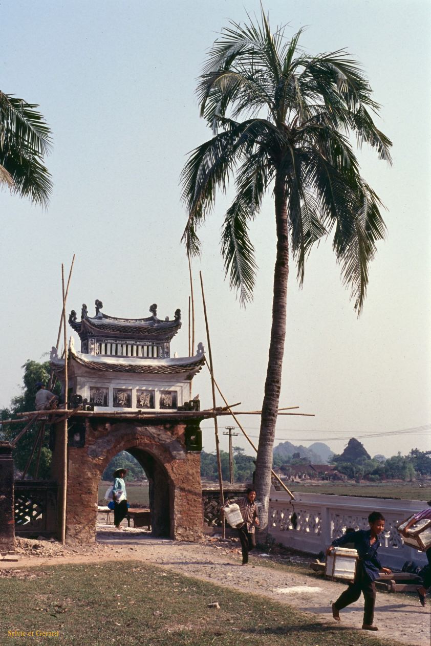 Vietnam 1994-041 Ninh Binh 